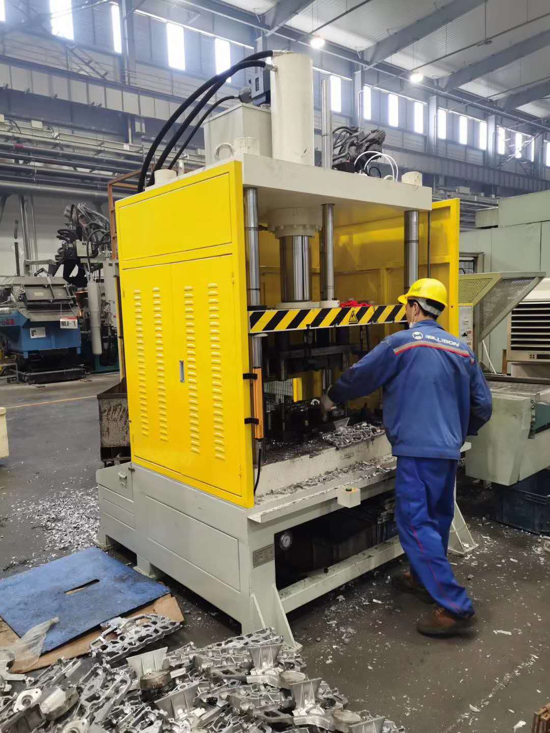鋁制品沖邊機 寧波鋁制品沖邊機廠家